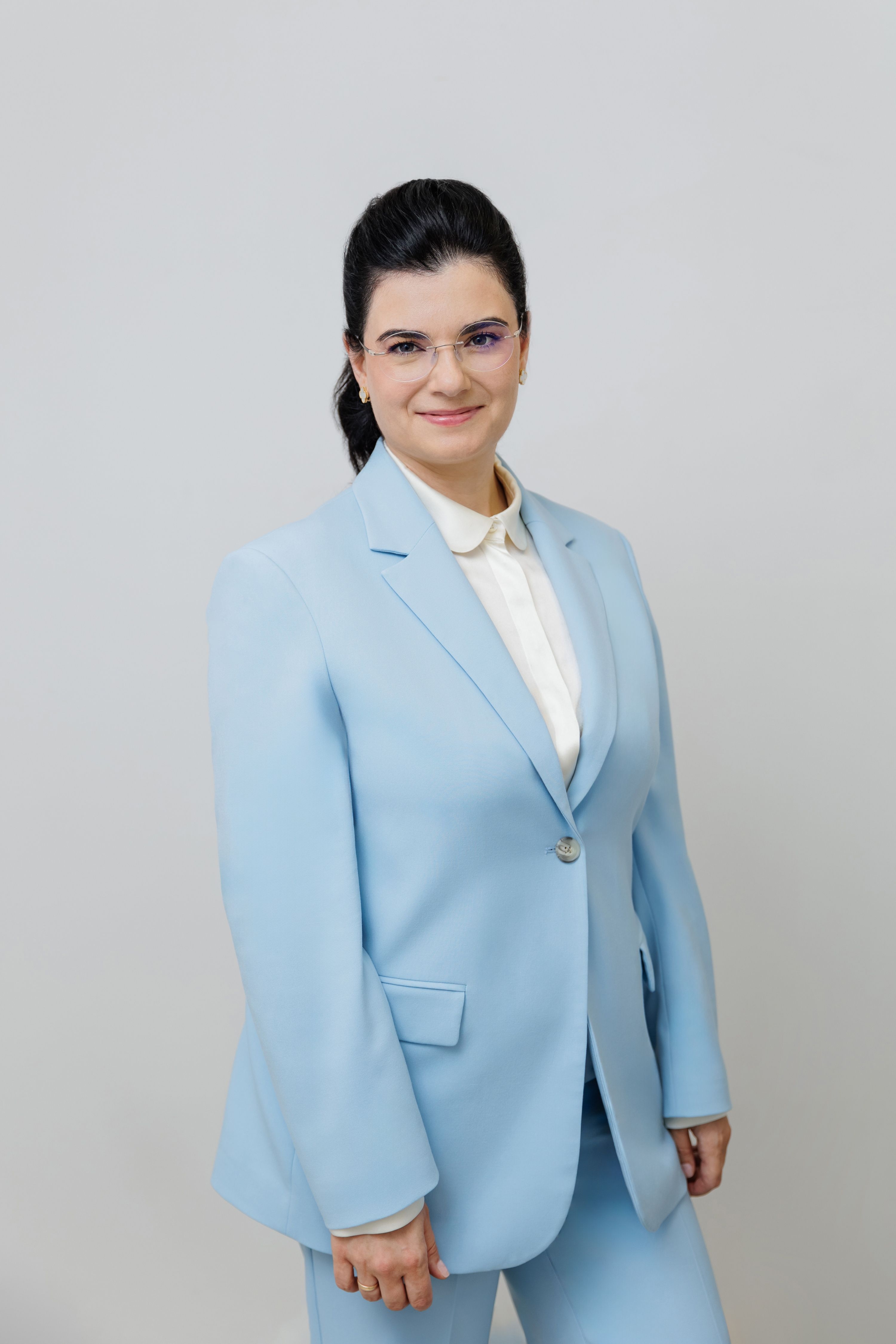 staff - Зусман