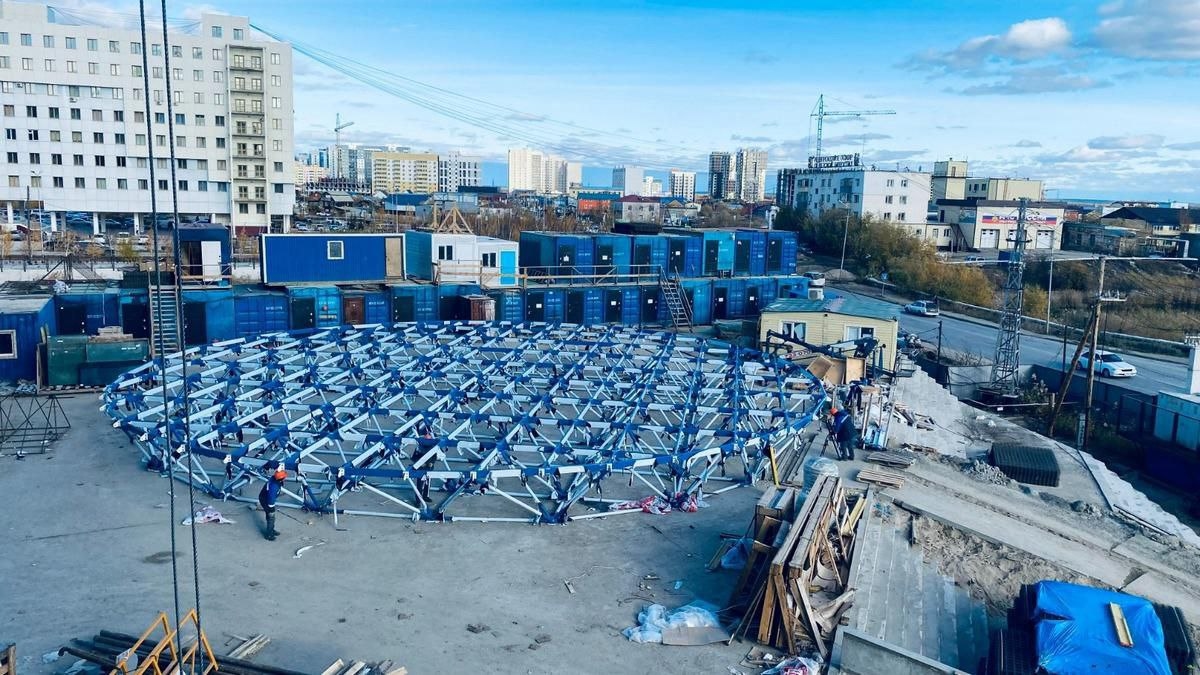 news - Группа «ВИС», член АИИК, приступила к монтажу «стеклянного о